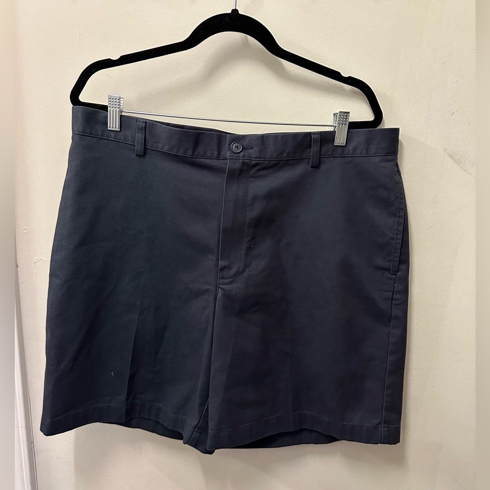 LL Bean Classic Fit Men's Navy Shorts